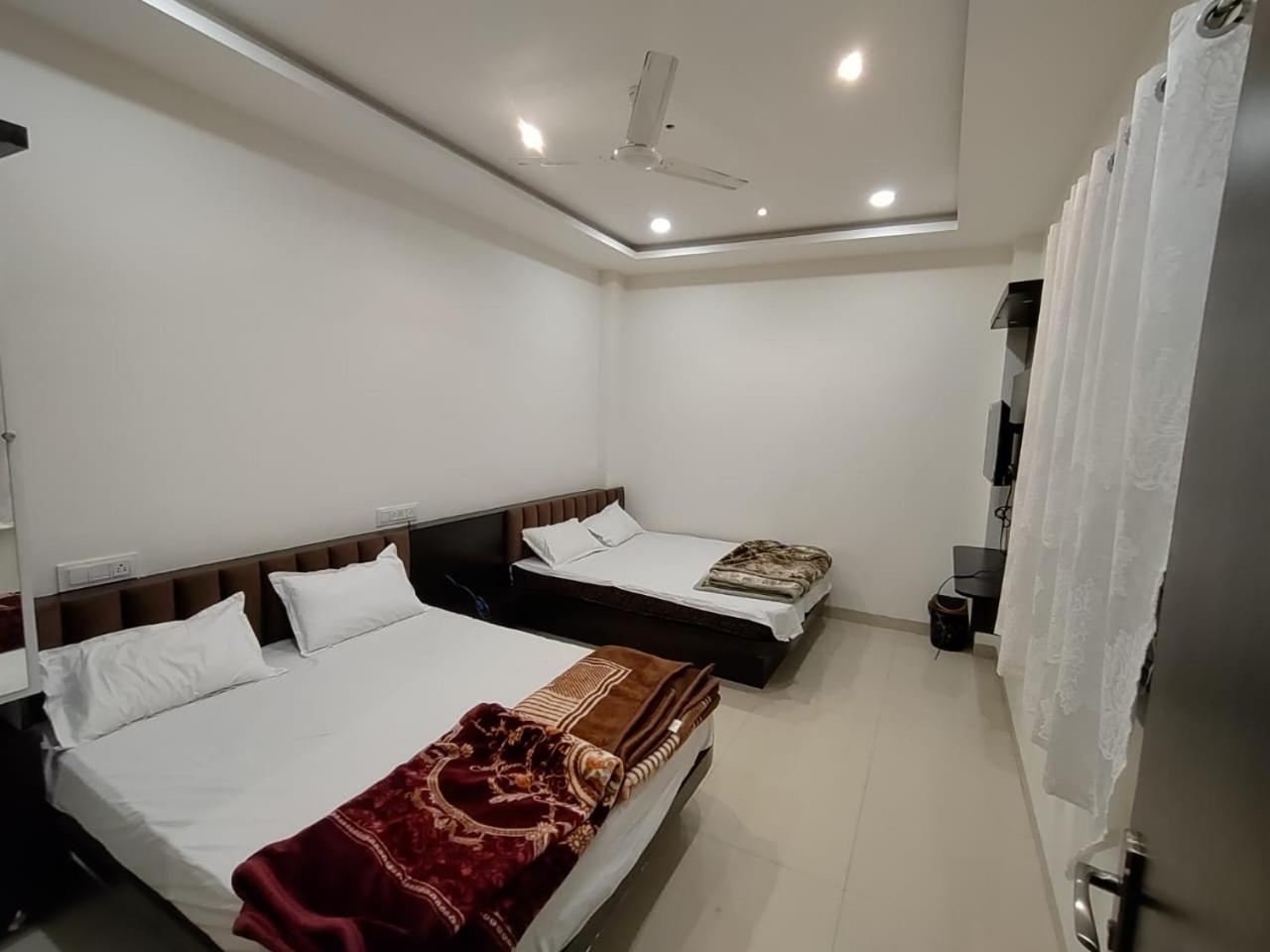 Hotel Jyoti Shree Ujjain Exterior foto